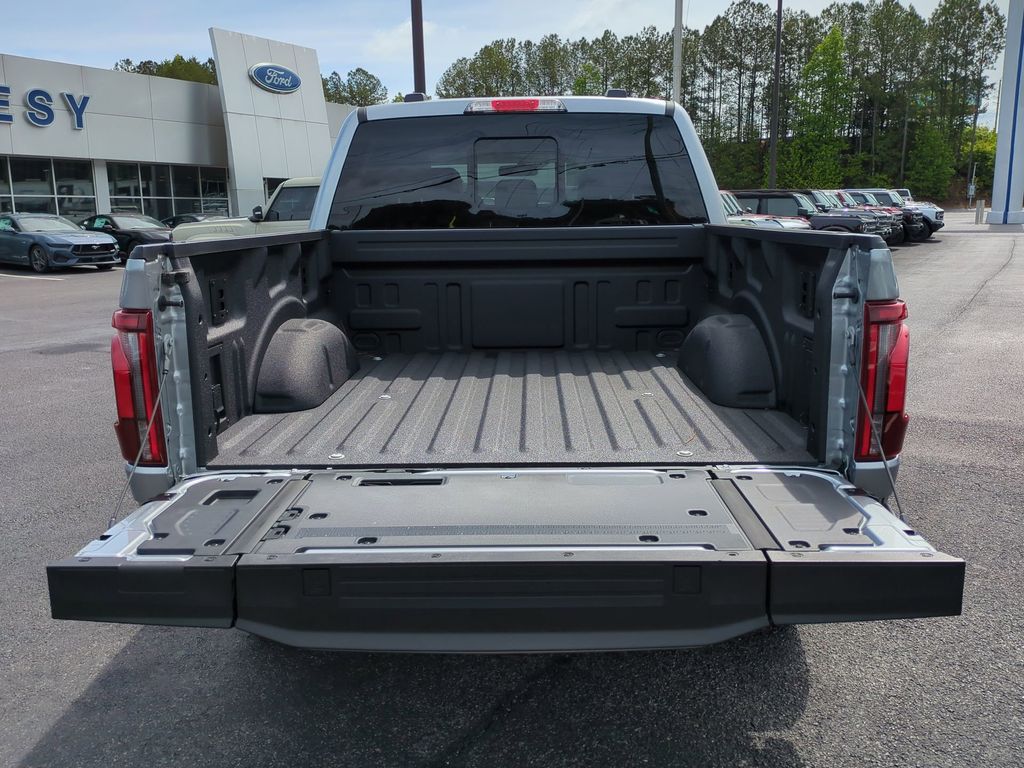 2025 Ford F-150 Lariat - Photo 14