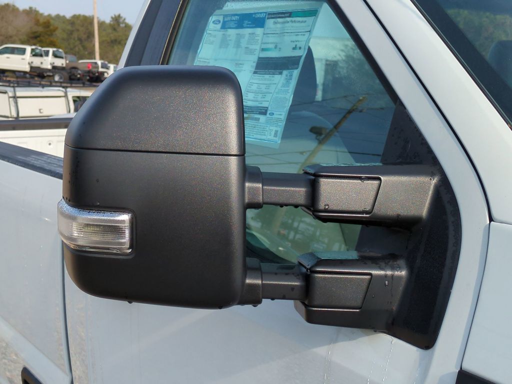 2025 Ford F-250 Super Duty XL - Photo 11