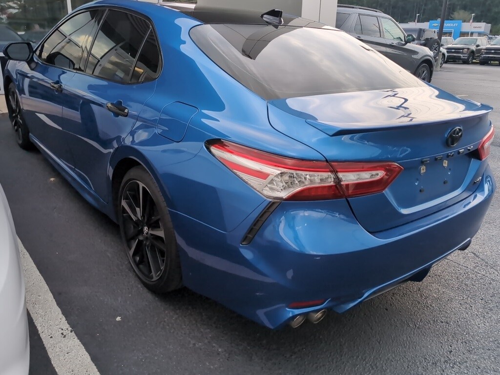 2020 Toyota Camry XSE photo 4