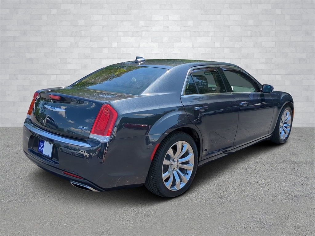 Used 2019 Chrysler 300 Touring with VIN 2C3CCAAG0KH610294 for sale in Rome, GA
