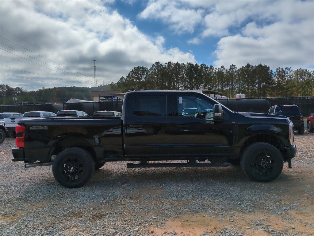 2026 Ford F-250 photo 3