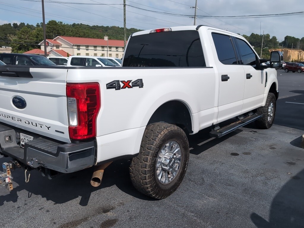 2018 Ford F-250 XLT photo 3