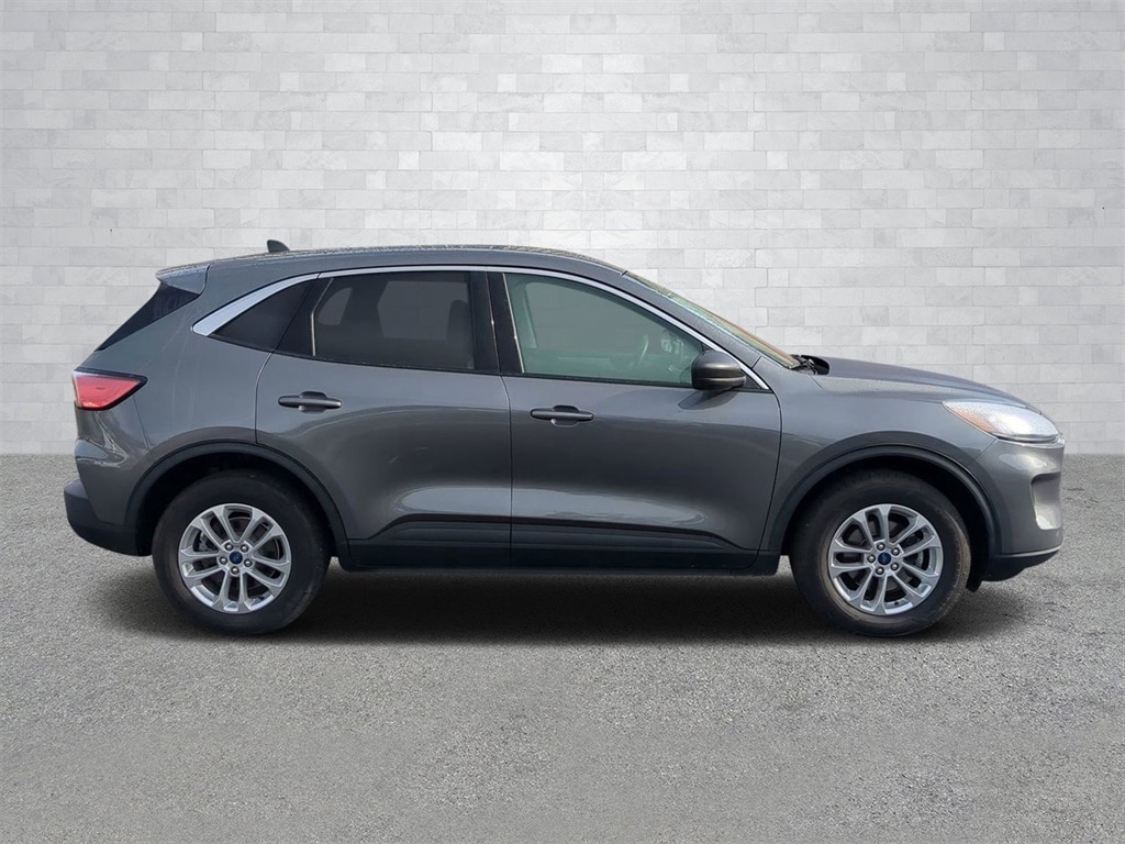 Certified 2022 Ford Escape SE with VIN 1FMCU9G60NUA07395 for sale in Rome, GA