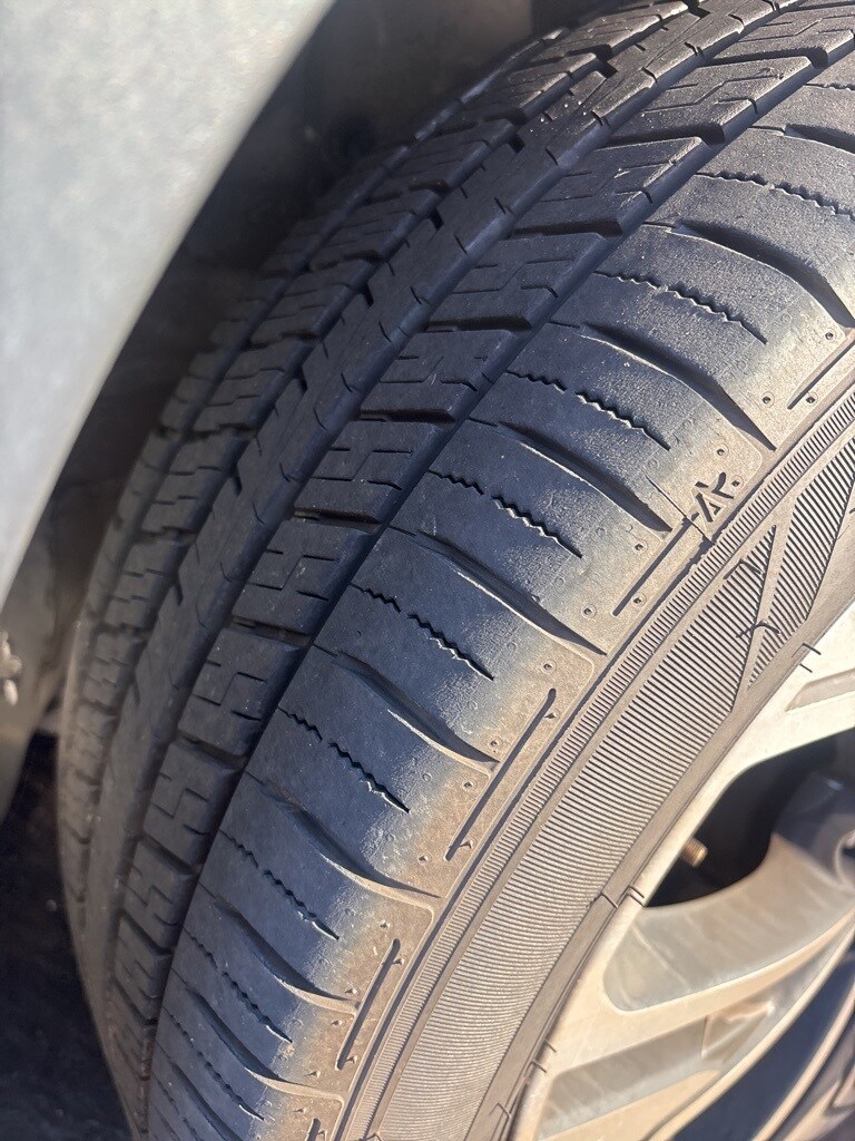 2019 Hyundai Santa Fe Limited 2.0T photo 4