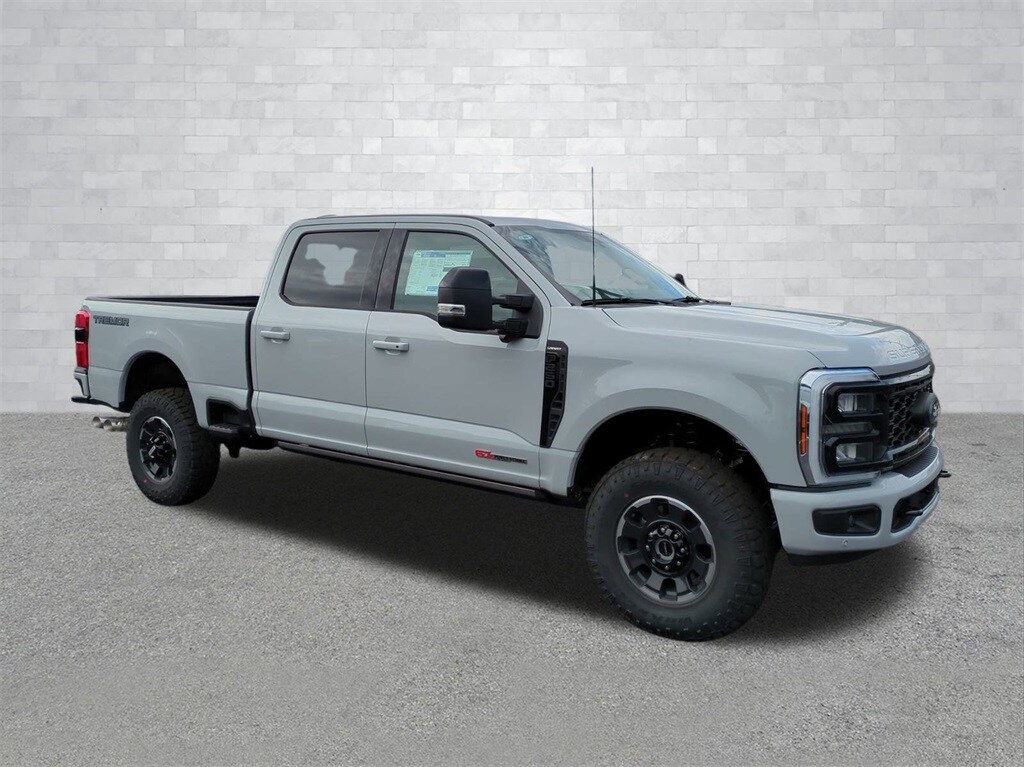 2026 Ford F-250 photo 2