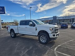 2022 Ford F-350SD Platinum Truck