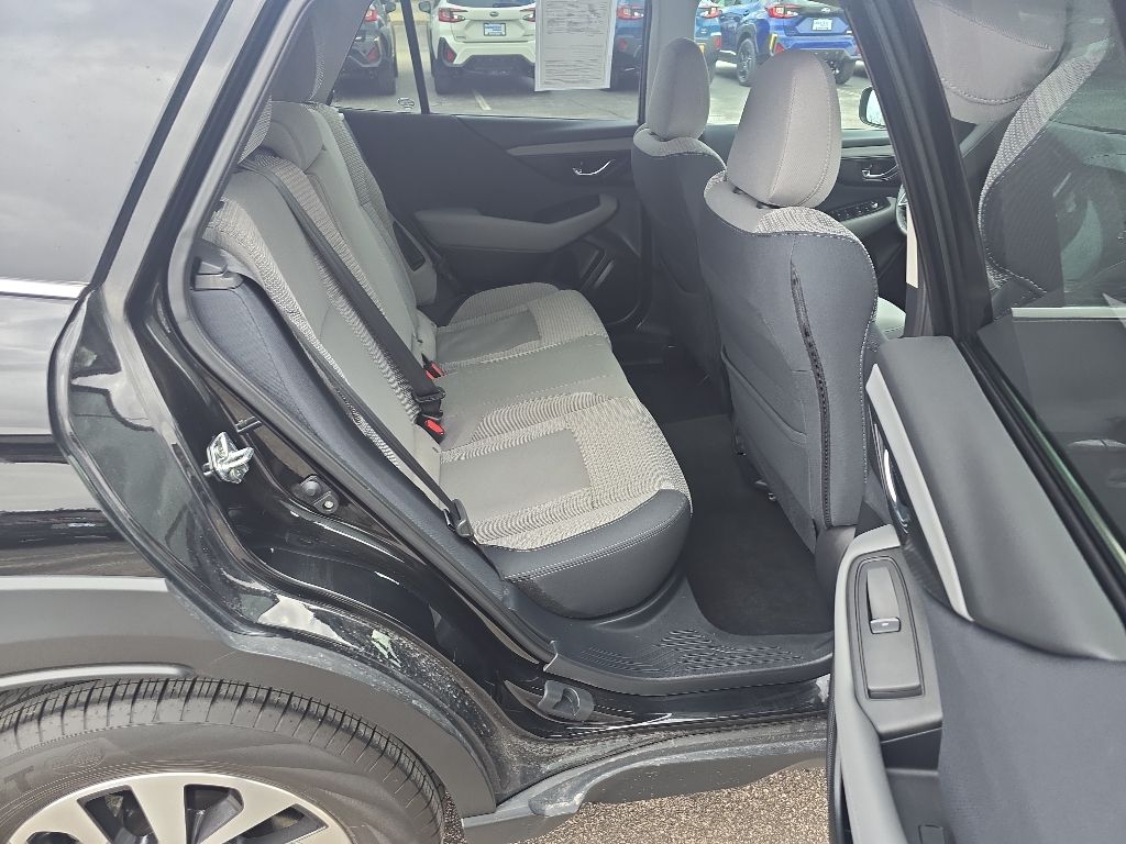 2025 Subaru Outback Premium - Photo 7
