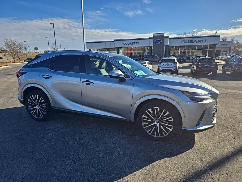 2023 Lexus RX 350's photo