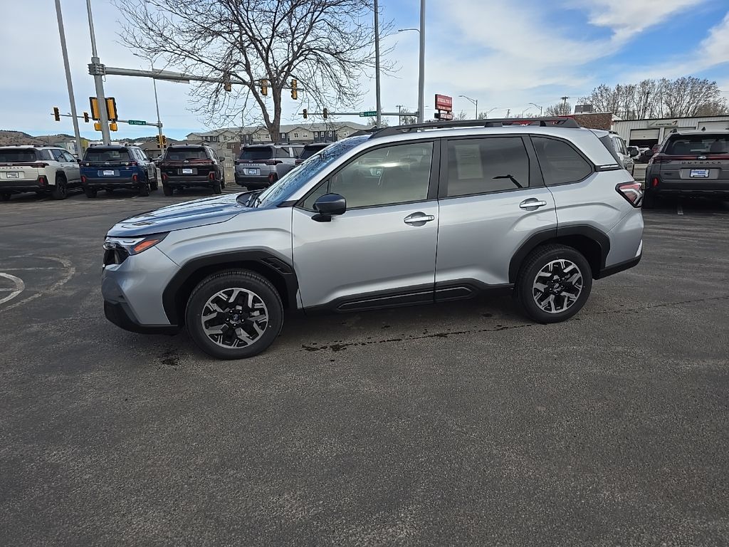 2025 Subaru Forester Premium - Photo 4