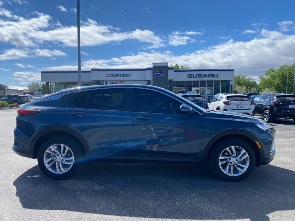 2025 Buick Envista Preferred's photo