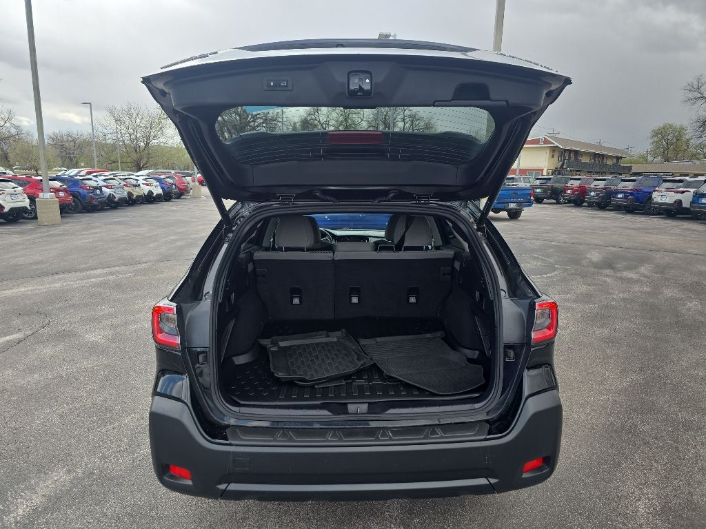 2025 Subaru Outback Premium - Photo 8