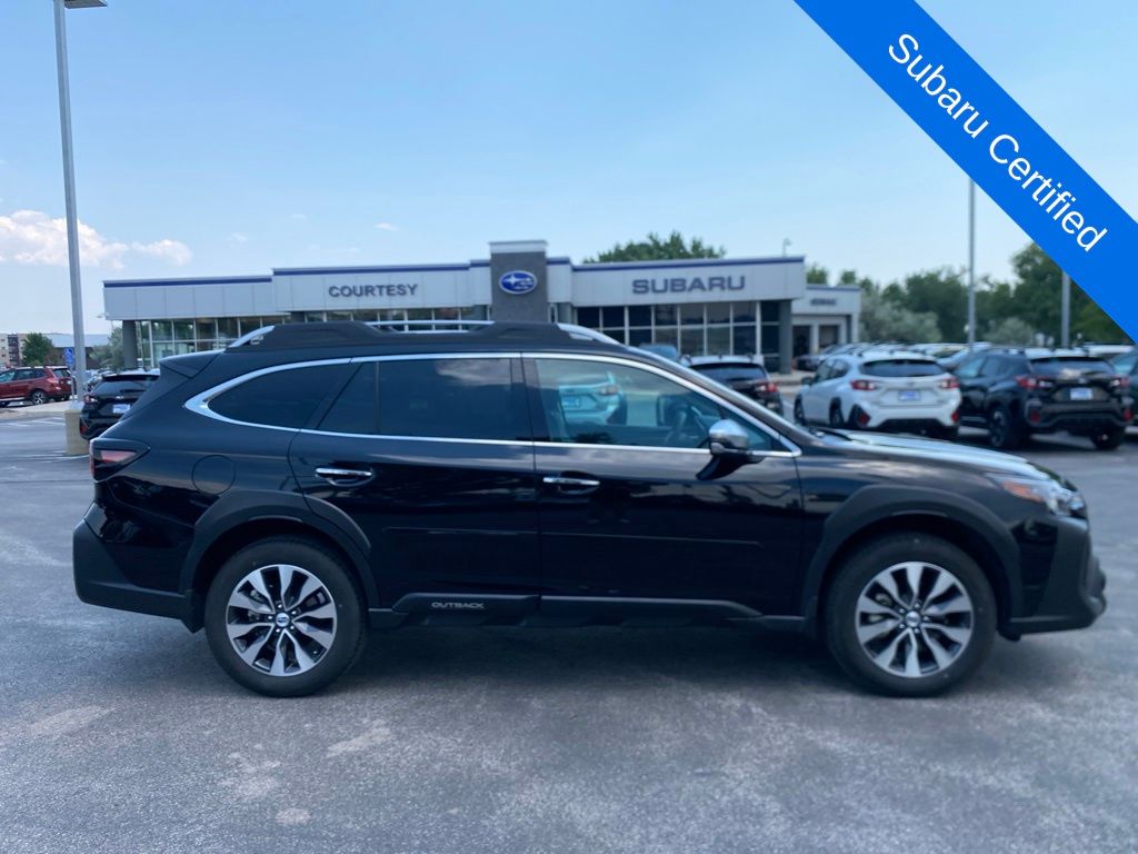 2025 Subaru Outback Touring XT's photo