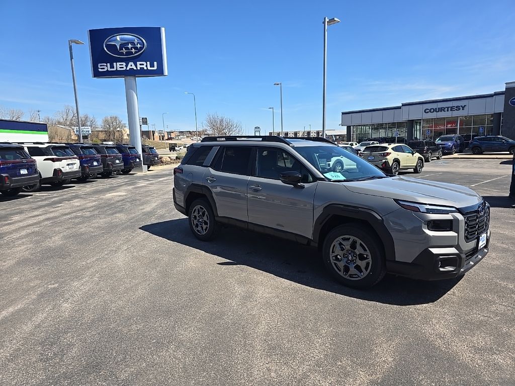 2026 Subaru Outback Premium's photo