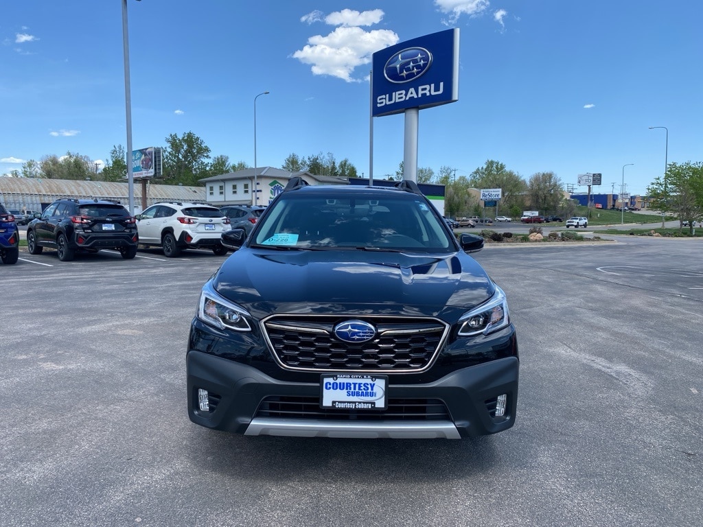 Used 2020 Subaru Outback Limited with VIN 4S4BTGND1L3111305 for sale in Rapid City, SD