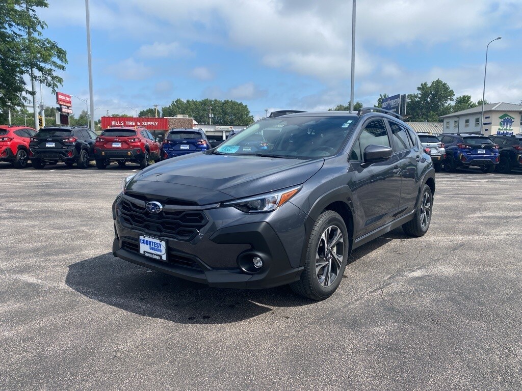 2024 Subaru Crosstrek Premium photo 3