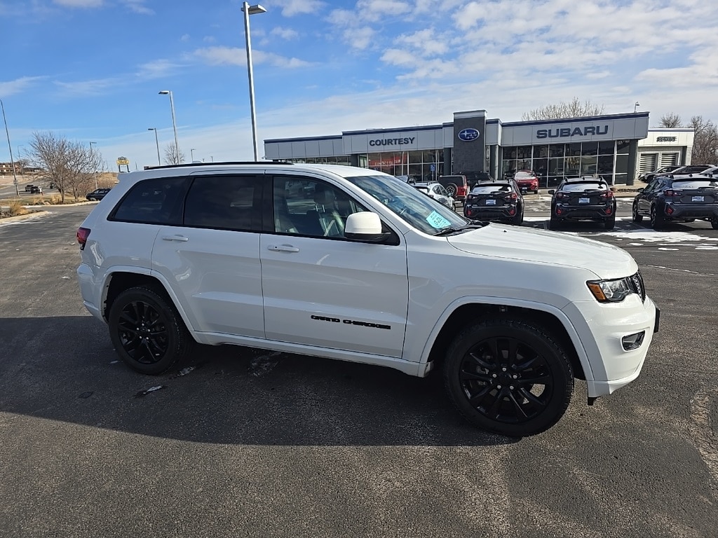 2020 Jeep Grand Cherokee Altitude