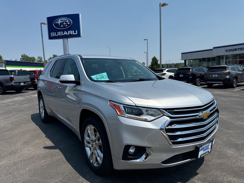 Used 2018 Chevrolet Traverse High Country with VIN 1GNEVKKWXJJ182751 for sale in Rapid City, SD