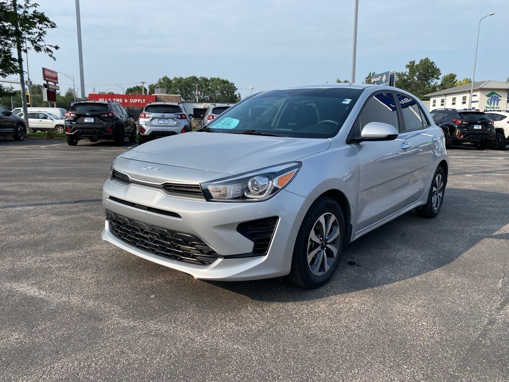 2022 Kia Rio S photo 3