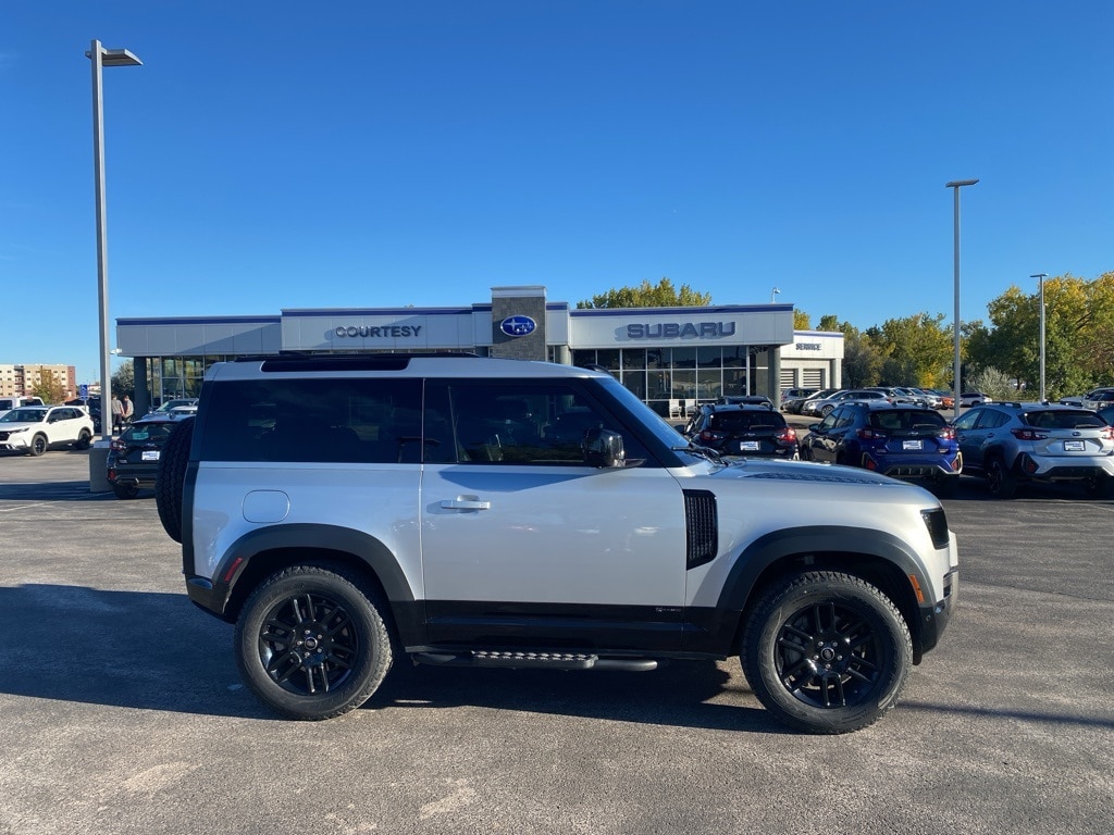 2021 Land Rover Defender X-Dynamic S's photo
