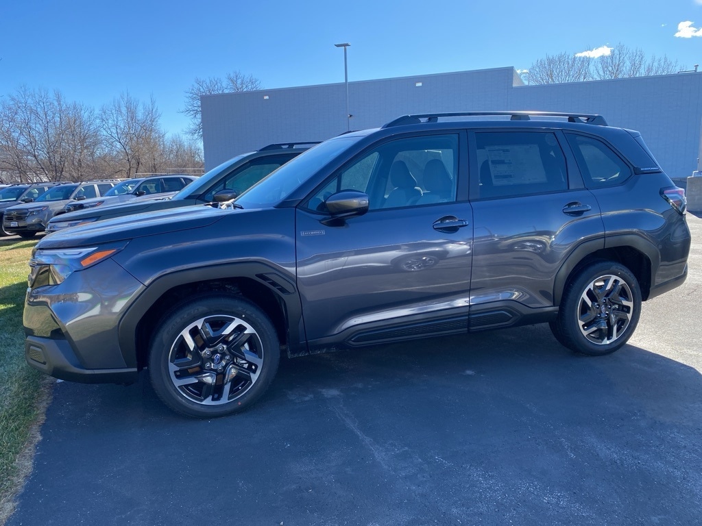 2025 Subaru Forester Premium