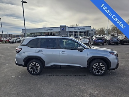 2025 Subaru Forester Premium SUV
