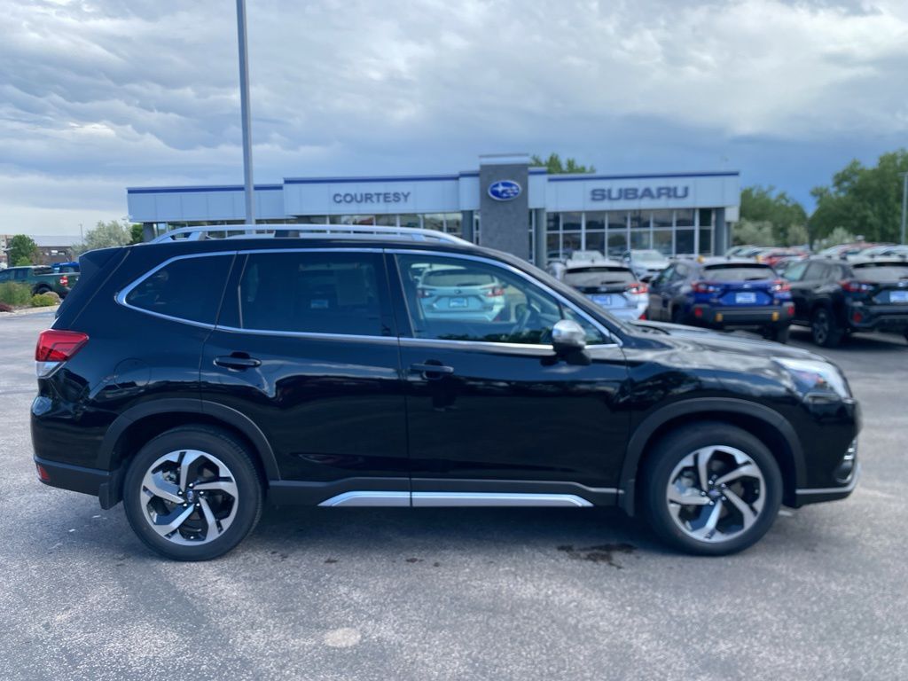 2024 Subaru Forester Touring's photo