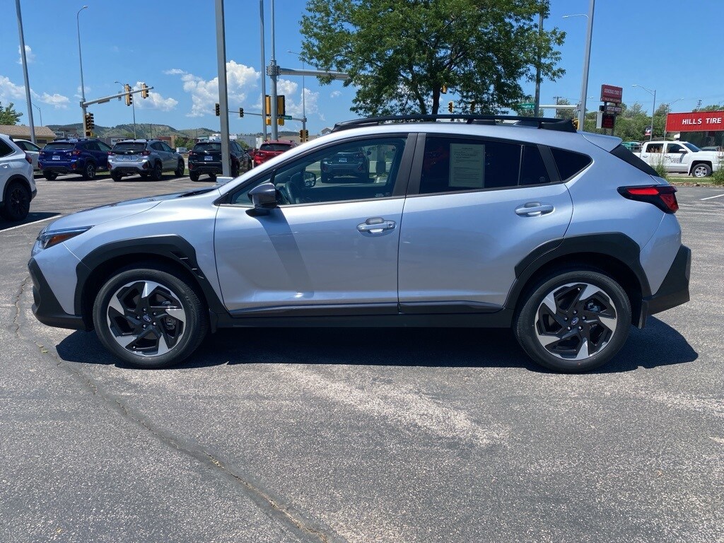 2024 Subaru Crosstrek Limited photo 4