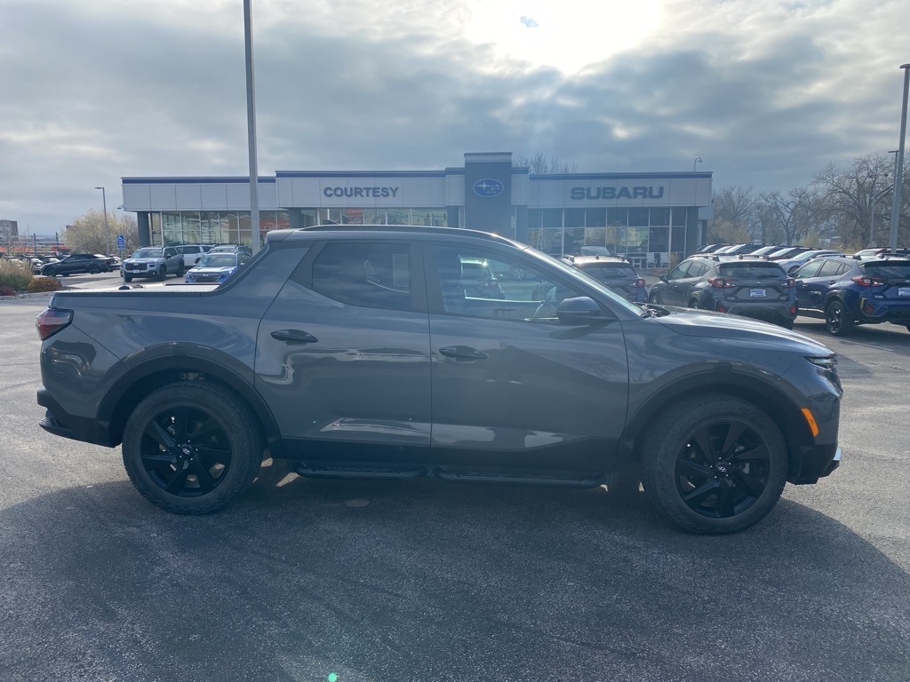 2023 Hyundai Santa Cruz Night's photo