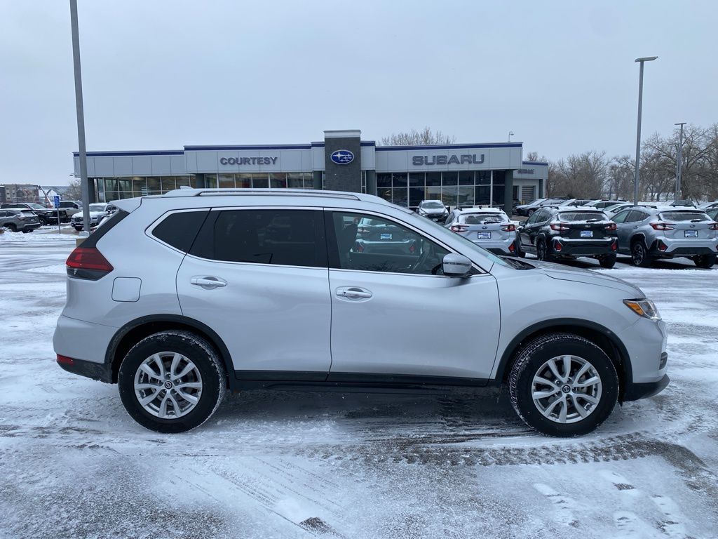 2019 Nissan Rogue SV