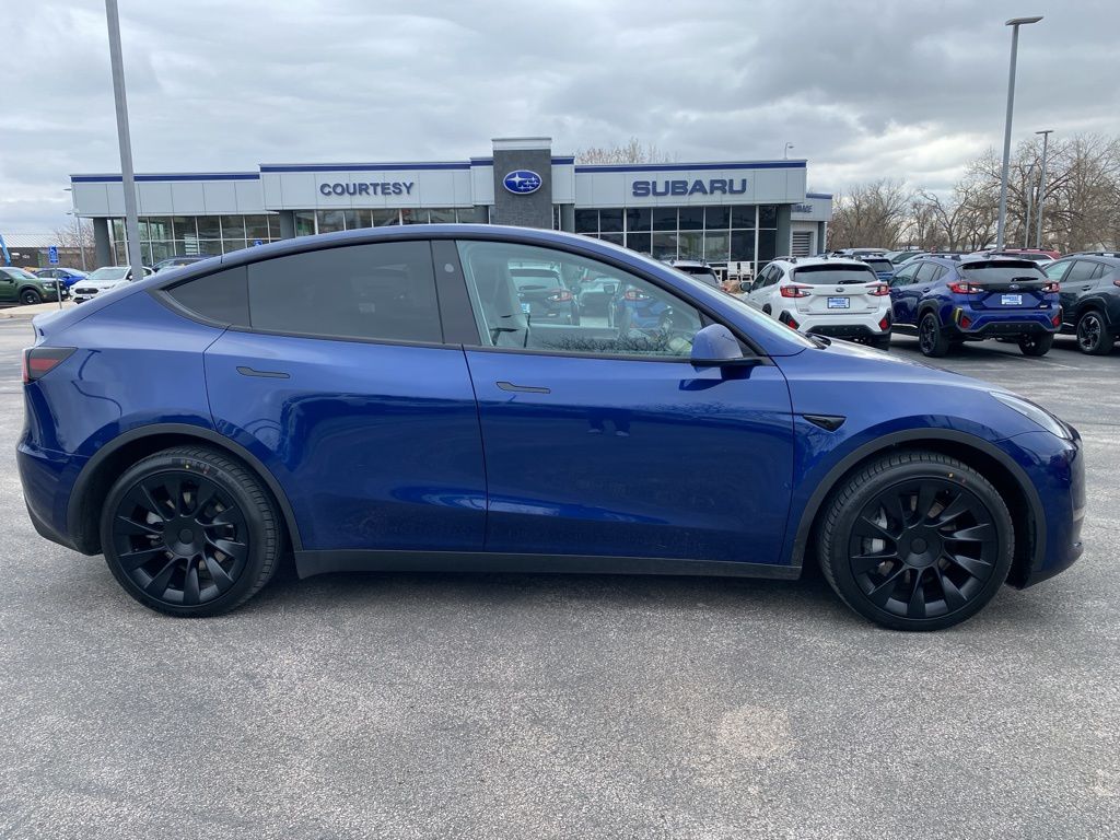 2024 Tesla Model Y Long Range