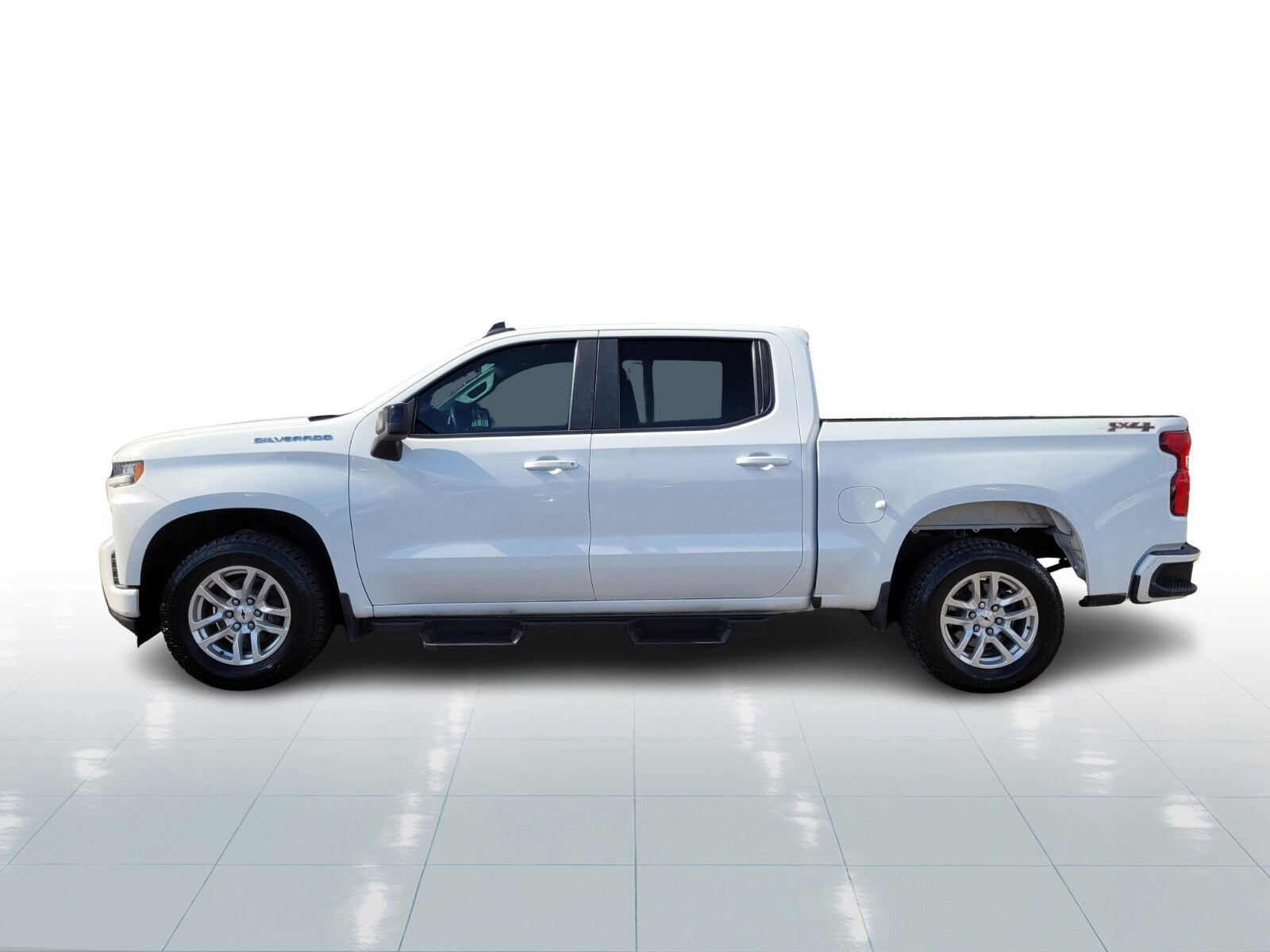 2021 Chevrolet Silverado 1500 RST photo 3