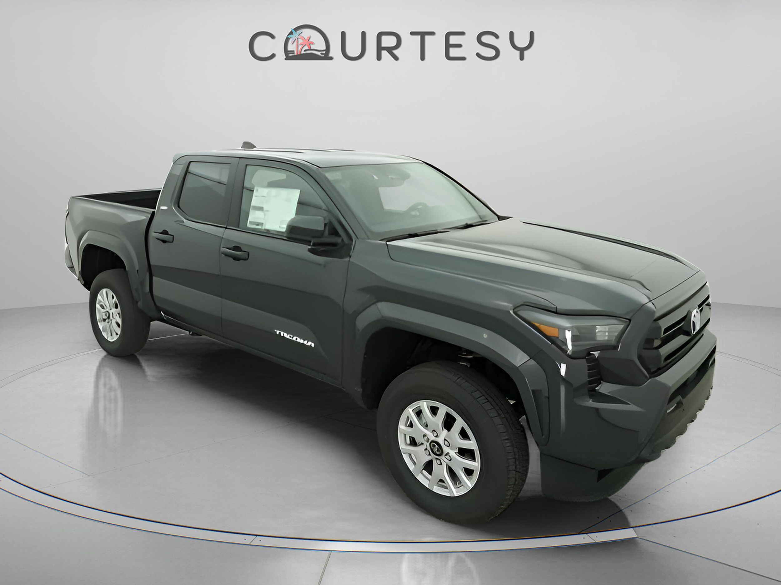 2026 Toyota Tacoma SR5 - Photo 18