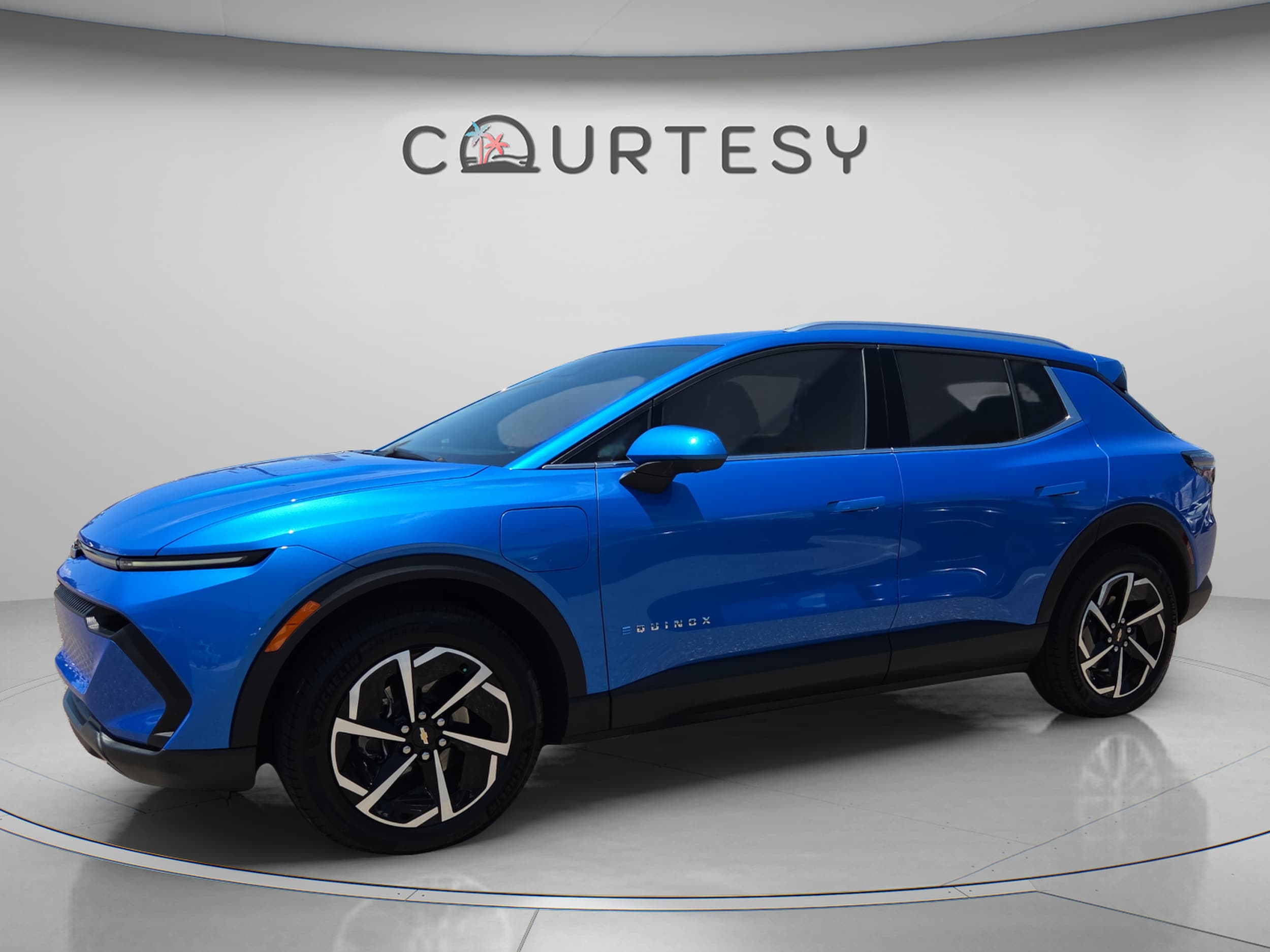 2026 Chevrolet Equinox EV 2LT eAWD's photo