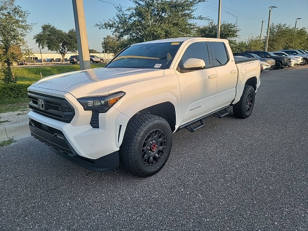 Used 2024 Toyota Tacoma SR5 Truck Double Cab