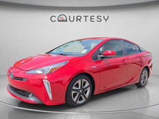 2022 Toyota Prius L Eco Hatchback