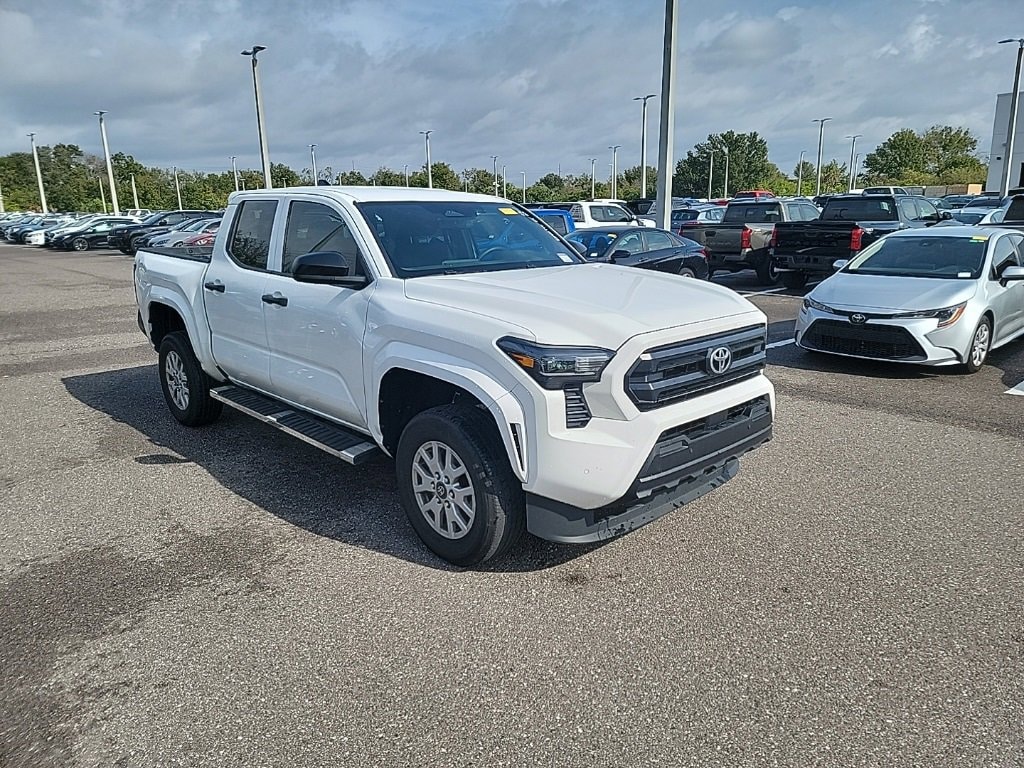 Used 2024 Toyota Tacoma SR Truck Double Cab