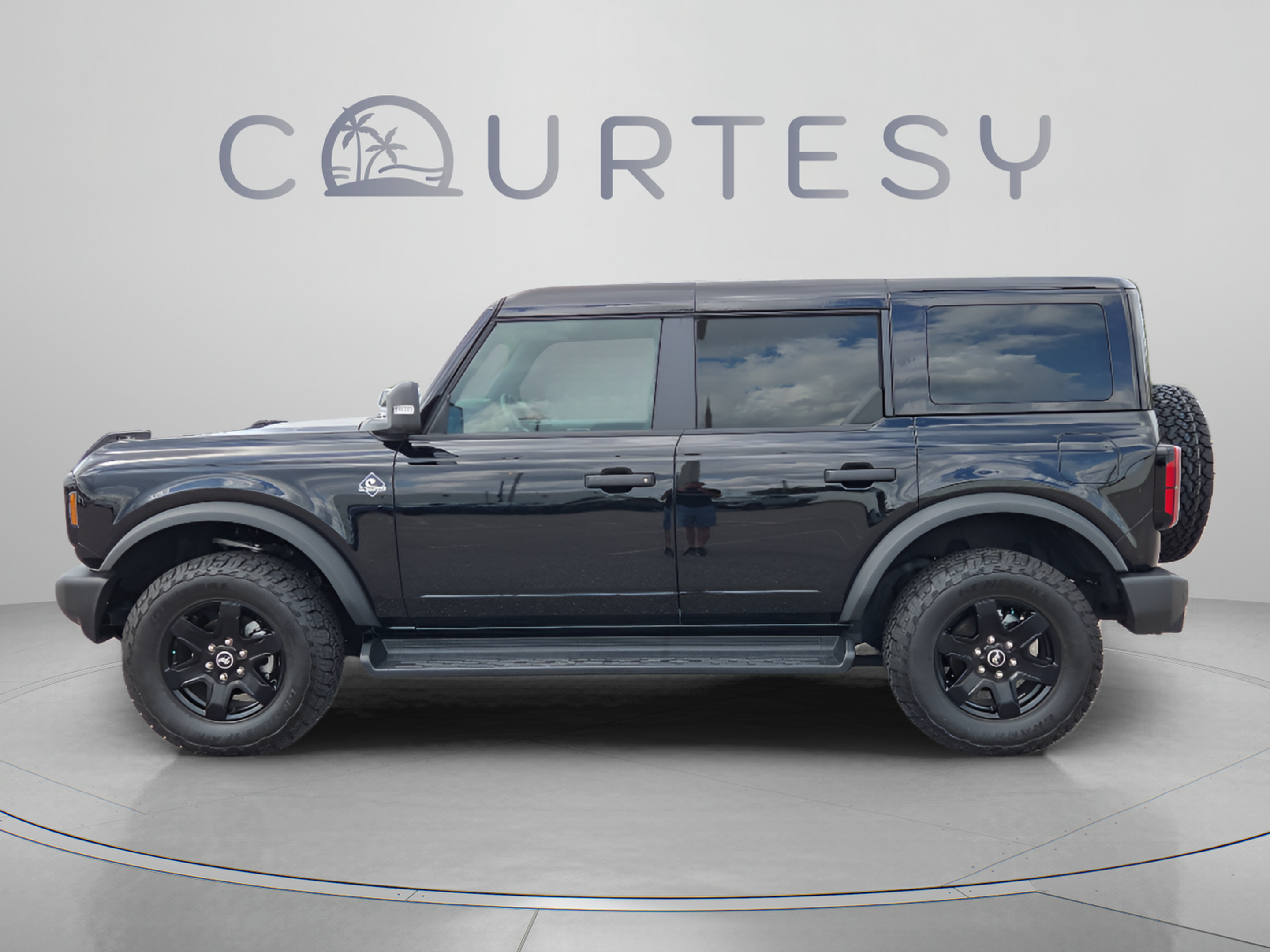 Used 2025 Ford Bronco Outer Banks SUV