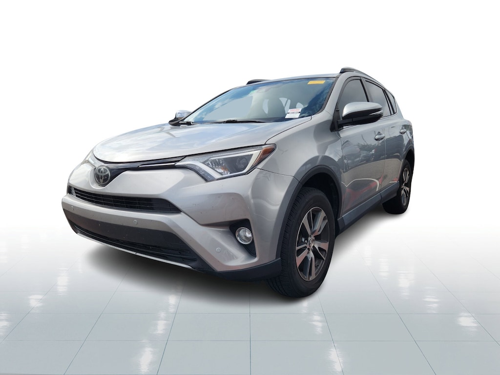 Used 2018 Toyota RAV4 XLE SUV