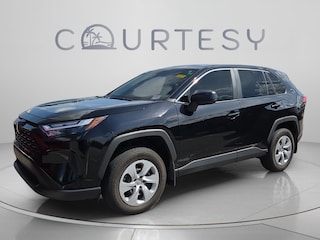2025 Toyota RAV4 LE SUV