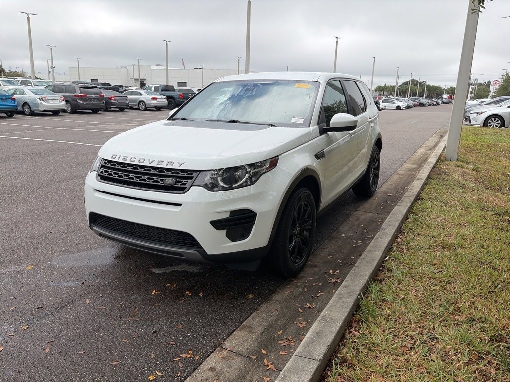 Used 2017 Land Rover Discovery Sport SE SUV
