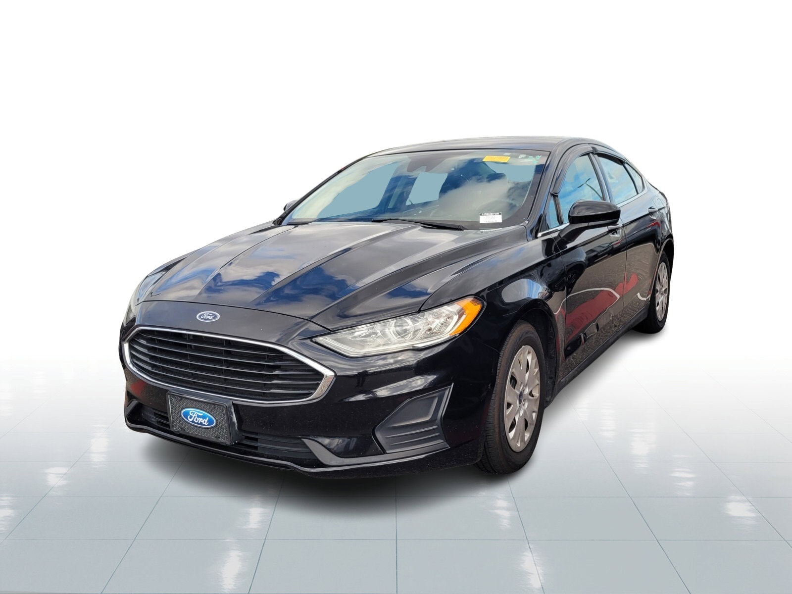 2020 Ford Fusion S's photo