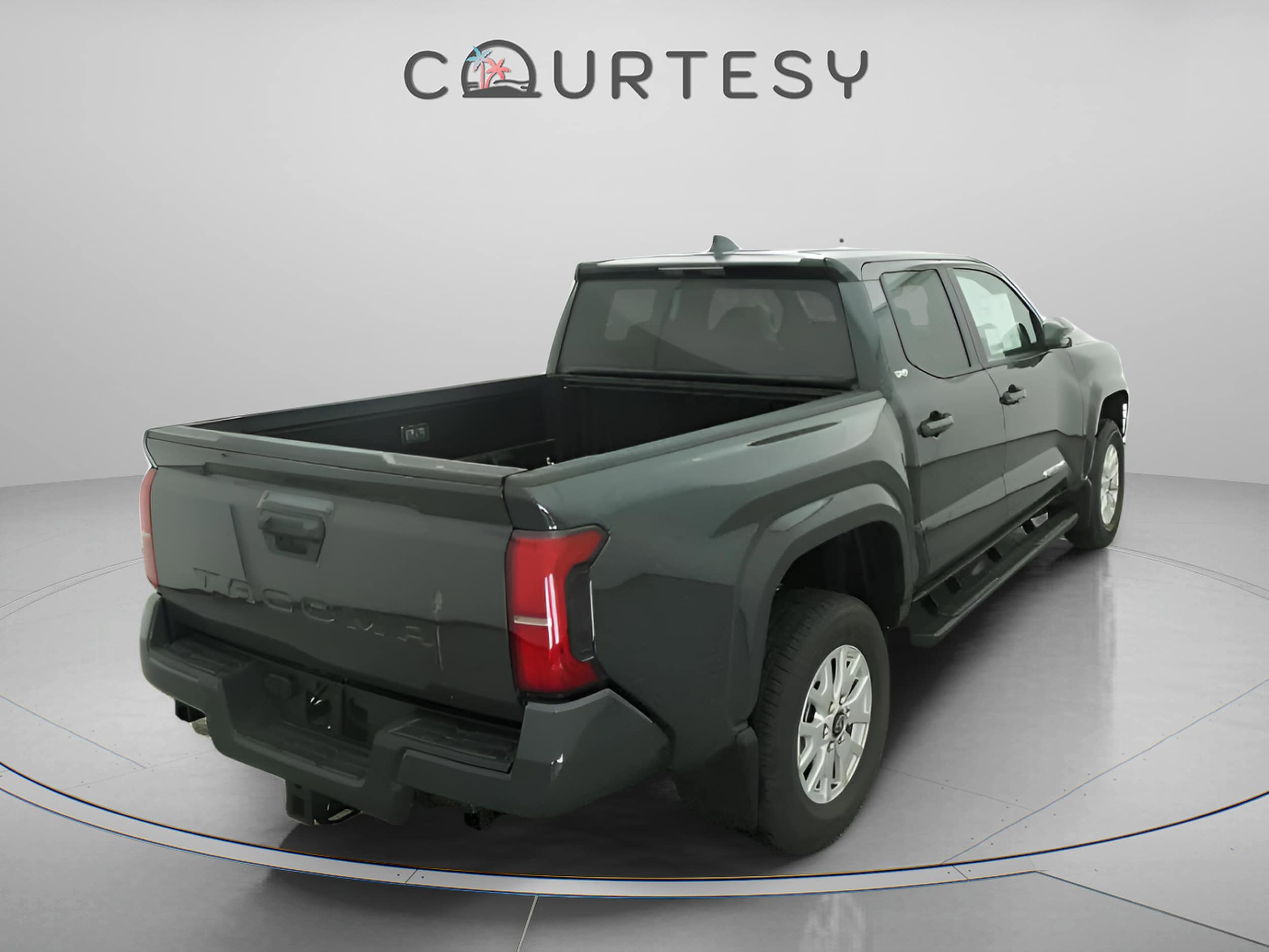 2026 Toyota Tacoma SR5 - Photo 12