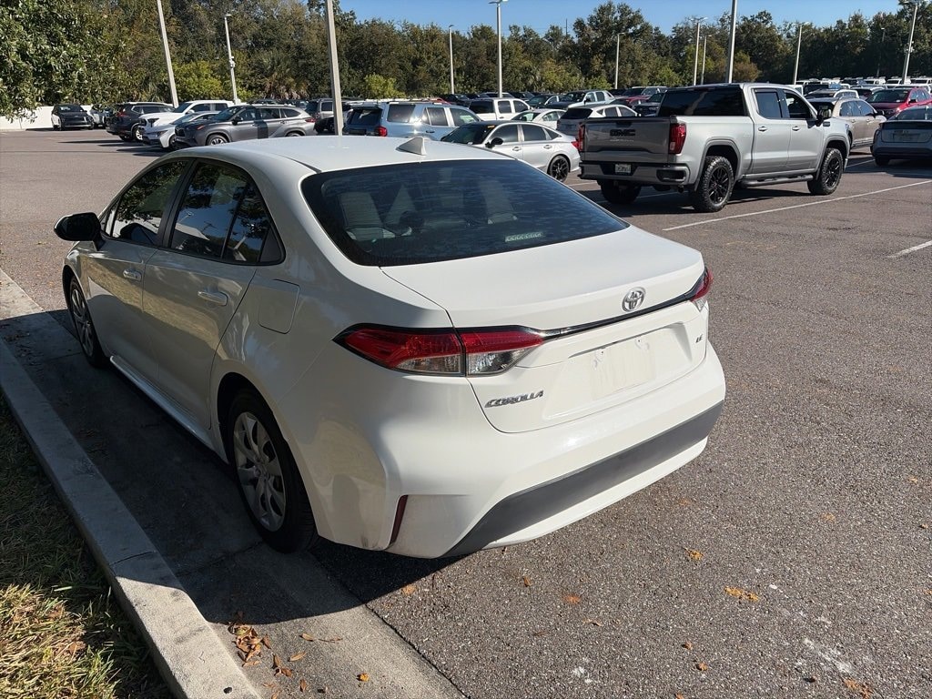 Used 2021 Toyota Corolla LE Sedan