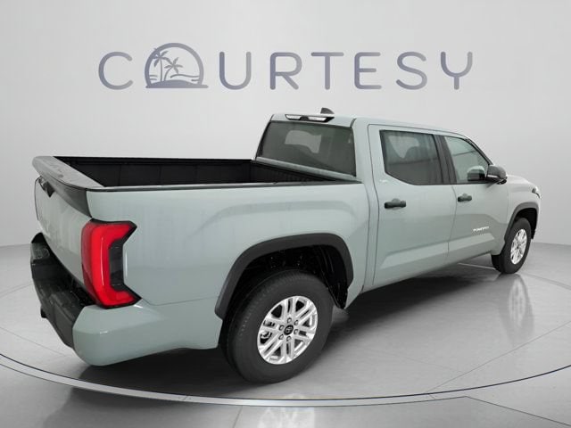2025 Toyota Tundra SR5 - Photo 14