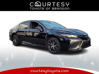 2023 Toyota Camry SE Sedan