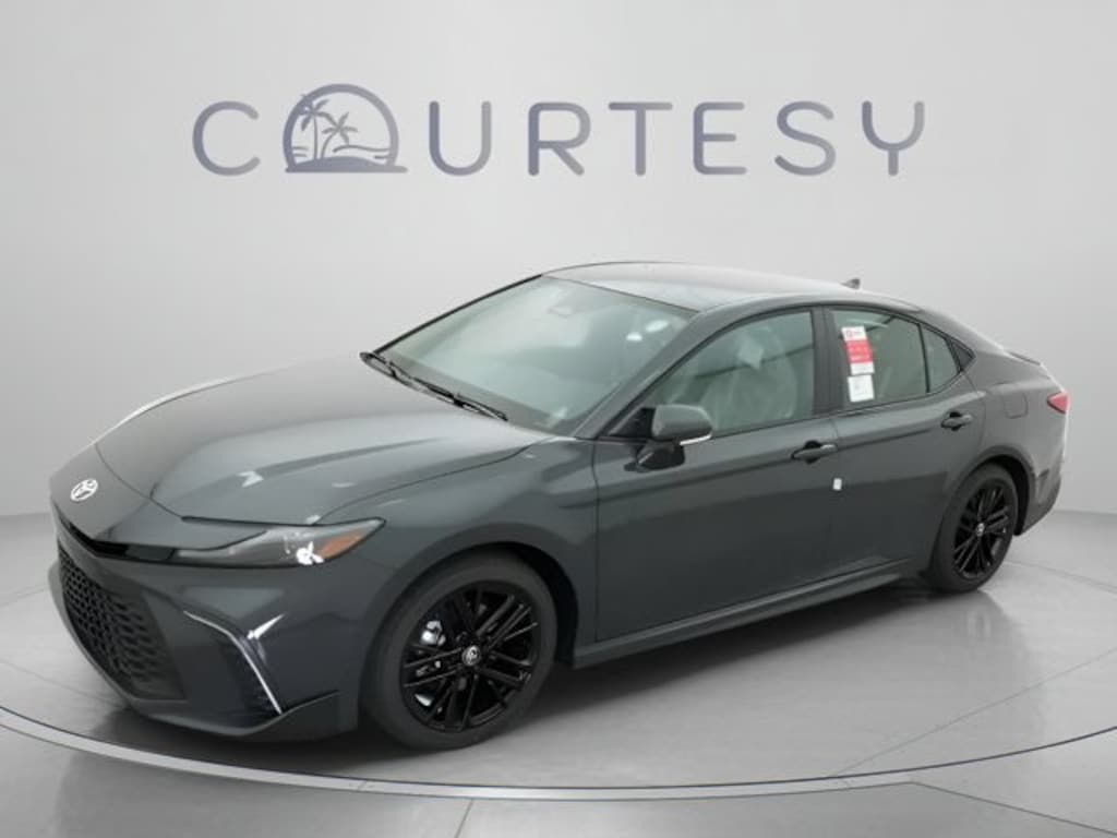 Used 2026 Toyota Camry SE Sedan