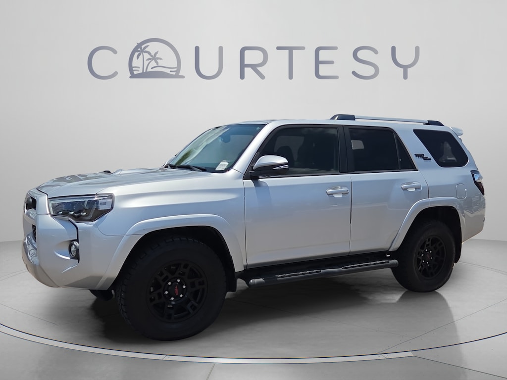 Used 2018 Toyota 4Runner SR5 SUV