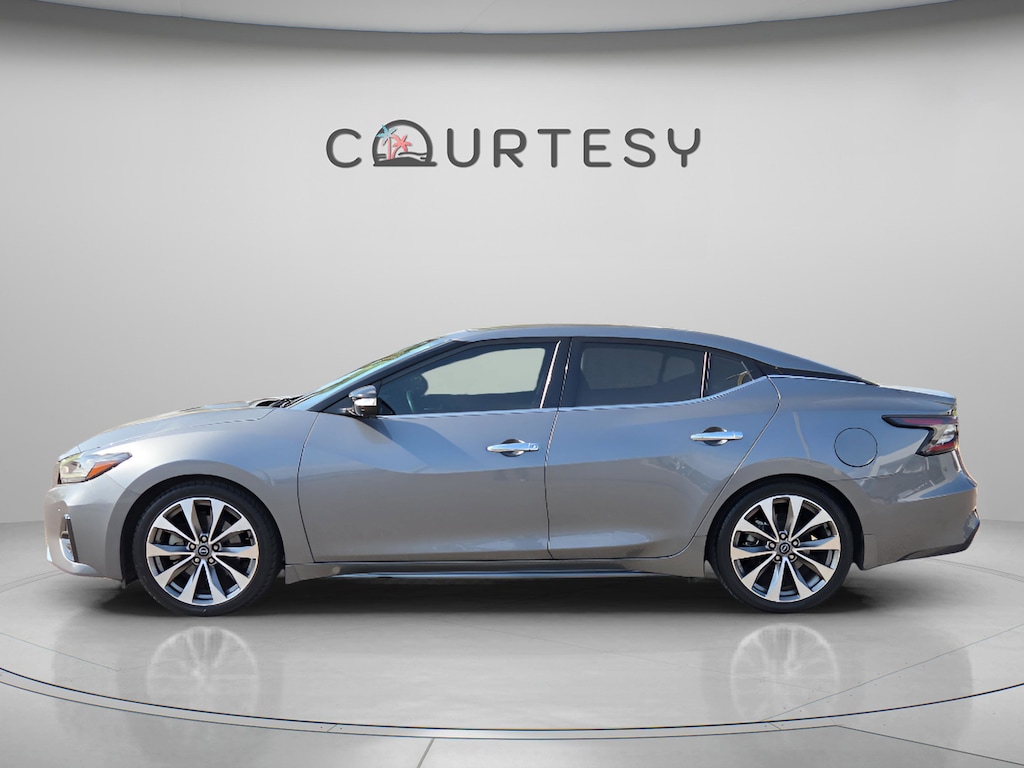 Used 2023 Nissan Maxima Platinum Sedan