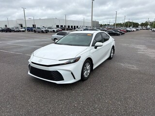 2025 Toyota Camry LE Sedan