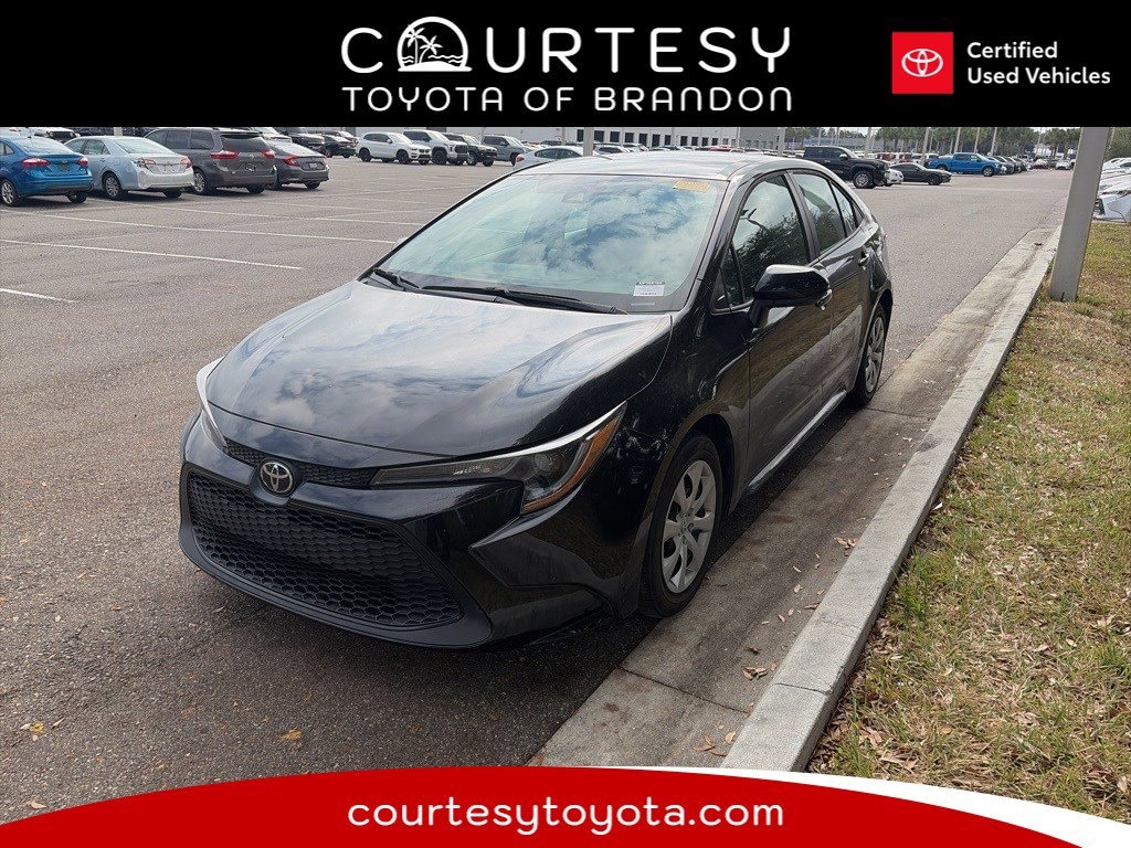 Used 2022 Toyota Corolla LE Sedan